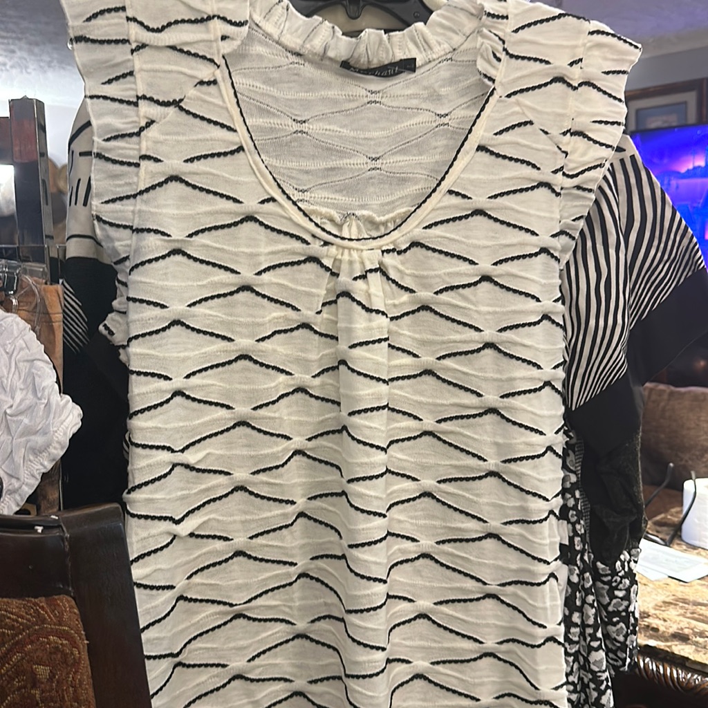 Black And White Blouse Merchant Sizelarge